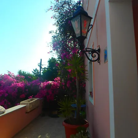Rodanthos Apart Otel 2*