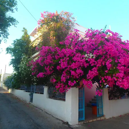 Rodanthos Apart Otel 2*