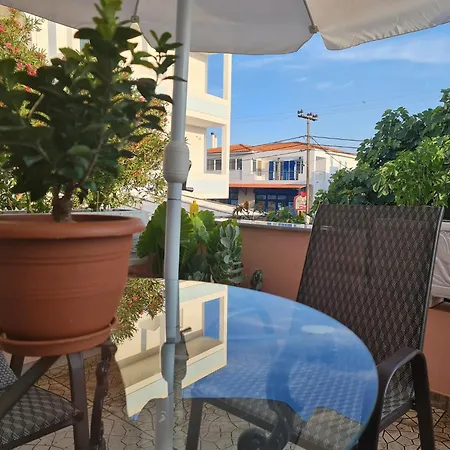Apart Otel Rodanthos 2*